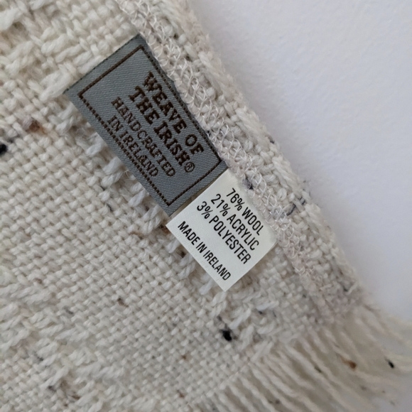 Weave Of The Irish Handcrafted in Ireland Wool Blend Cable Knit Ribbed Scarf - Picture 7 of 10